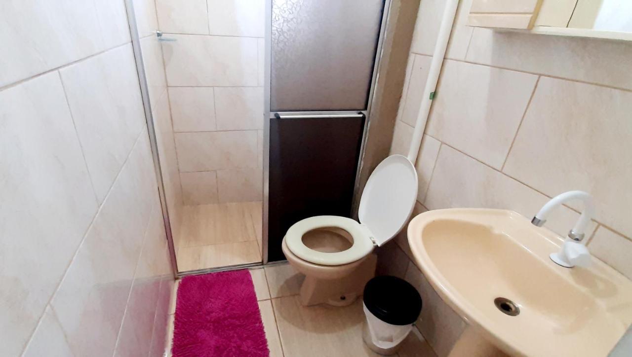 Kitnet S2 Em Torres-Rs - Na Mais Bela Praia Gaucha - Cozinha - Banheiro - Ar Condicionado - Tv Smart 32' - Wi-Fi - Estacionamento - Anfitria Superhost No Bnb ภายนอก รูปภาพ